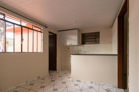 Casa para alugar com 27m², 2 quartos e 1 vagaSala/Cozinha