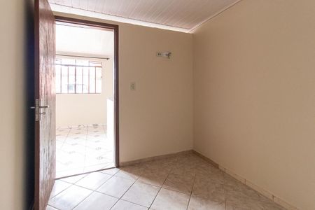 Casa para alugar com 27m², 2 quartos e 1 vagaQuarto 1