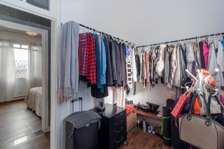 Casa à venda com 330m², 4 quartos e 2 vagasFoto 16