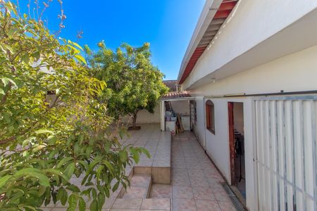 Casa à venda com 330m², 4 quartos e 2 vagasFoto 23