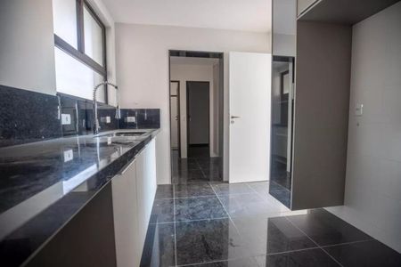 Apartamento à venda com 130m², 4 quartos e 4 vagasFoto 14