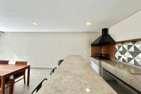 Apartamento à venda com 42m², 2 quartos e sem vagaÁrea comum - Churrasqueira