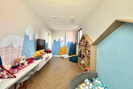 Apartamento à venda com 42m², 2 quartos e sem vagaÁrea comum