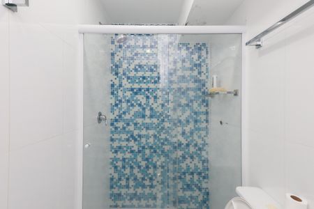 Banheiro de apartamento à venda com 2 quartos, 50m² em Vila Medeiros, São Paulo