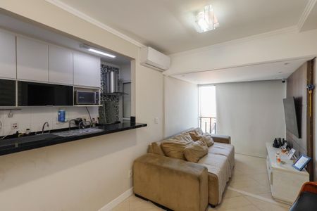 Sala de apartamento à venda com 2 quartos, 50m² em Vila Medeiros, São Paulo