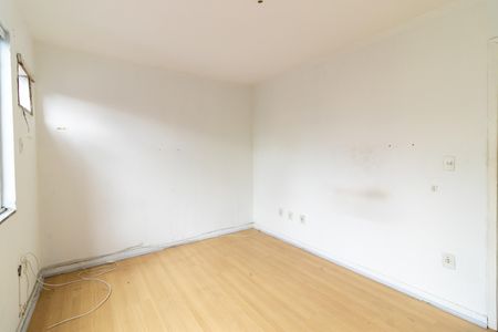 Quarto de apartamento para alugar com 1 quarto, 50m² em Realengo, Rio de Janeiro