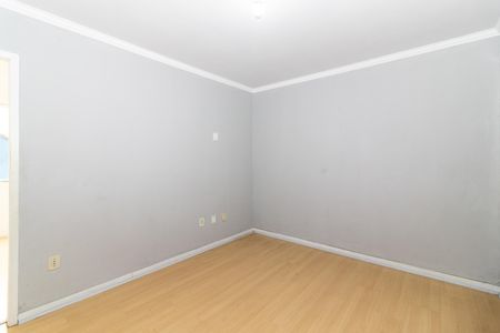 Sala de apartamento para alugar com 1 quarto, 50m² em Realengo, Rio de Janeiro