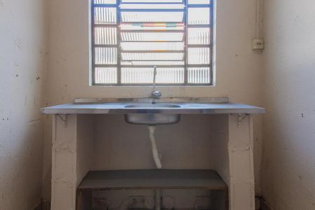 Detalhe da cozinha de casa para alugar com 1 quarto, 50m² em Vila Nossa Senhora das Vitorias, Mauá