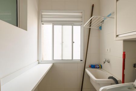 Apartamento para alugar com 57m², 2 quartos e 1 vagaÁrea de Serviço