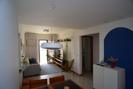 Sala de apartamento para alugar com 1 quarto, 69m² em Barra da Tijuca, Rio de Janeiro
