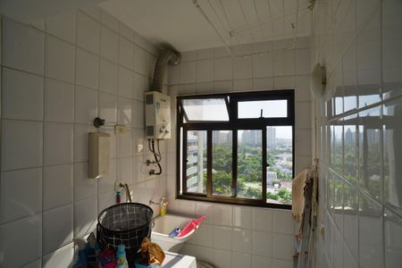 Apartamento para alugar com 69m², 1 quarto e 1 vagaÁrea de Serviço