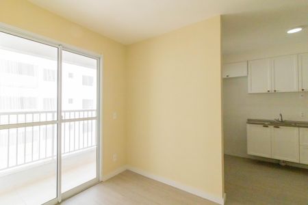 Sala de apartamento para alugar com 2 quartos, 43m² em Picanço, Guarulhos