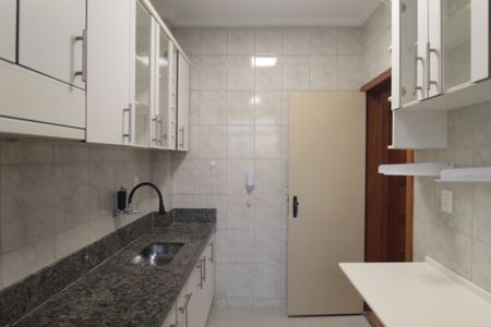 Apartamento para alugar com 51m², 2 quartos e 1 vagaCozinha e Área de Serviço
