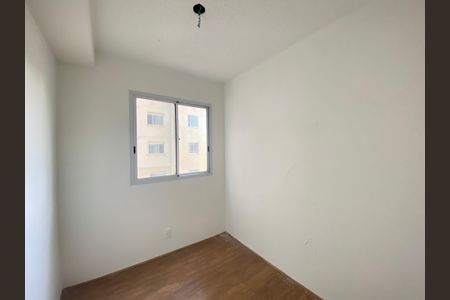 Quarto 1 de apartamento para alugar com 2 quartos, 32m² em Parque Novo Mundo, São Paulo