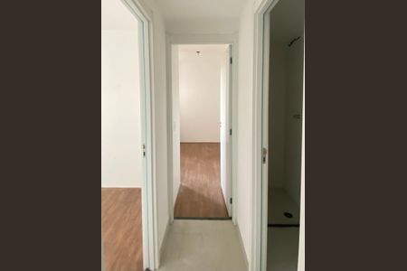 Corredor - Quartos de apartamento para alugar com 2 quartos, 32m² em Parque Novo Mundo, São Paulo