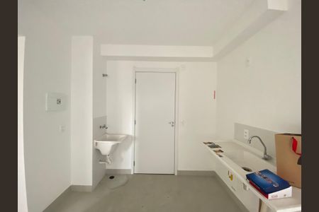 Apartamento para alugar com 32m², 2 quartos e sem vaga Apartamento para alugar com 32m², 2 quartos e sem vagaSala/Cozinha