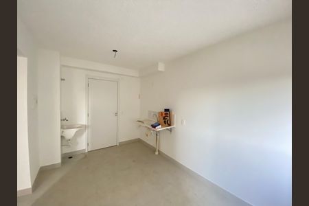Apartamento para alugar com 32m², 2 quartos e sem vaga Apartamento para alugar com 32m², 2 quartos e sem vagaSala/Cozinha