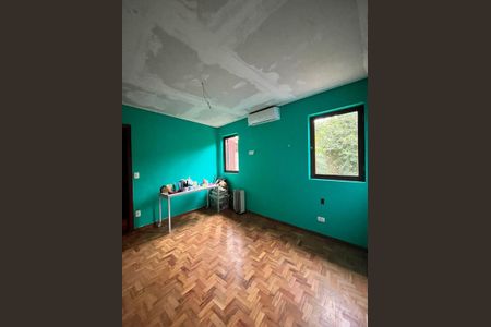 Casa à venda com 125m², 3 quartos e 2 vagasQuarto 2