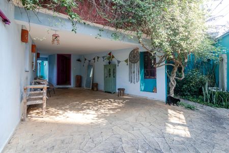 Casa à venda com 125m², 3 quartos e 2 vagasGaragem