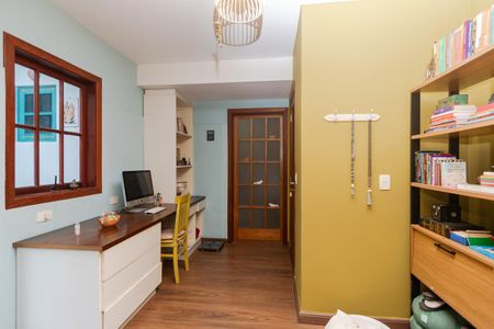 Casa à venda com 125m², 3 quartos e 2 vagasEscritório