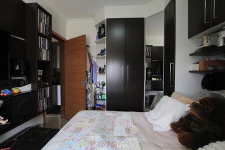 Apartamento à venda com 80m², 2 quartos e 1 vagaQuarto 2