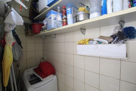 Apartamento à venda com 80m², 2 quartos e 1 vagaÁrea de Serviço