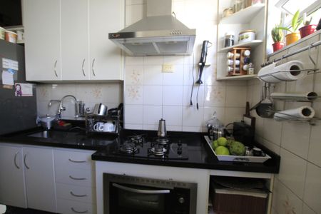 Apartamento à venda com 80m², 2 quartos e 1 vagaCozinha