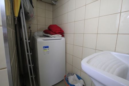 Apartamento à venda com 80m², 2 quartos e 1 vagaÁrea de Serviço