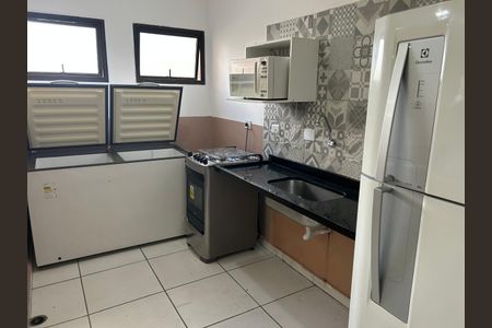 Apartamento para alugar com 80m², 2 quartos e 1 vagaÁrea comum 