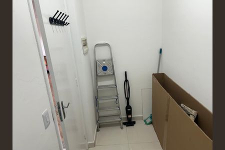 Apartamento para alugar com 80m², 2 quartos e 1 vagaDespensa 