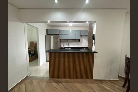 Cozinha americana  de apartamento para alugar com 2 quartos, 80m² em Jardim Maria Rosa, Taboão da Serra