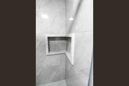 Apartamento para alugar com 50m², 2 quartos e 1 vaga Apartamento para alugar com 50m², 2 quartos e 1 vagaBanheiro