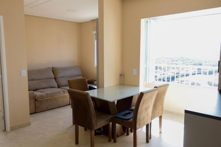 sala de apartamento à venda com 1 quarto, 45m² em Quitaúna, Osasco