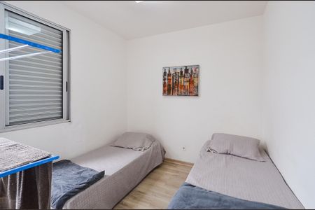 Apartamento à venda com 80m², 2 quartos e 1 vagaQuarto 2