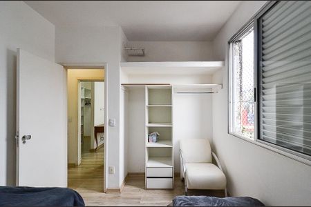 Apartamento à venda com 80m², 2 quartos e 1 vagaQuarto 2