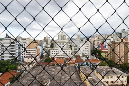 Apartamento à venda com 80m², 2 quartos e 1 vagaVista