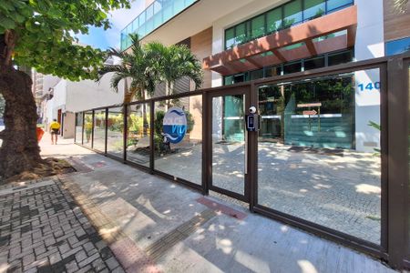 Apartamento à venda com 78m², 2 quartos e 1 vagaFachada