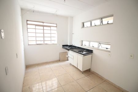 Apartamento à venda com 60m², 2 quartos e 1 vagaCozinha e Área de Serviço