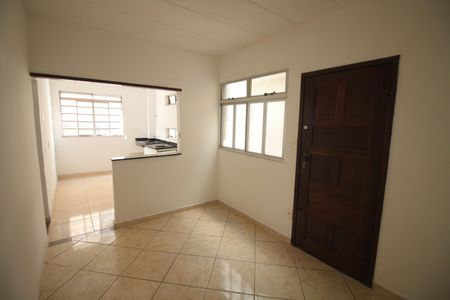 Sala de apartamento à venda com 2 quartos, 60m² em Bairro da Glória, Contagem