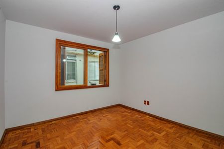 Sala de apartamento para alugar com 2 quartos, 50m² em São João, Porto Alegre
