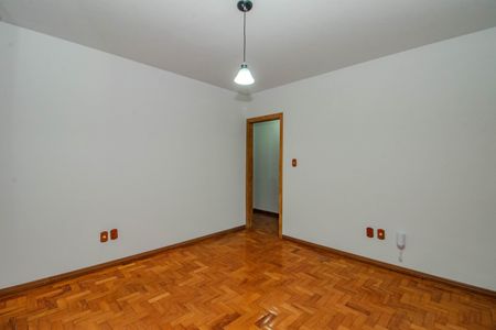 Sala de apartamento para alugar com 2 quartos, 50m² em São João, Porto Alegre