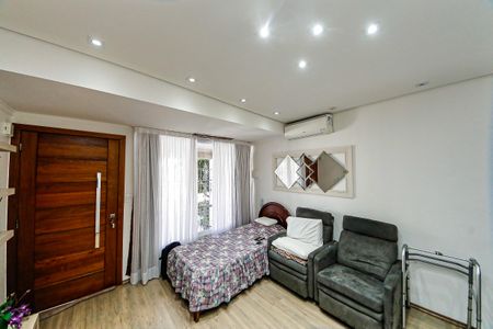 Casa à venda com 2 quartos, 120m² em Chácara Mafalda, São Paulo