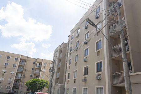 Apartamento para alugar com 48m², 2 quartos e 1 vagaFachada