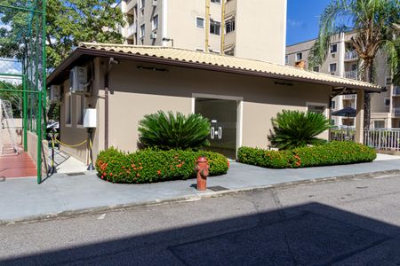 Apartamento para alugar com 48m², 2 quartos e 1 vagaÁrea comum - Salão de festas