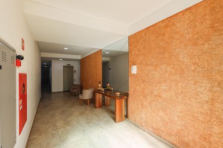 Apartamento à venda com 60m², 2 quartos e 1 vagaHall