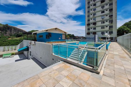 Apartamento à venda com 96m², 2 quartos e 1 vagaÁrea comum
