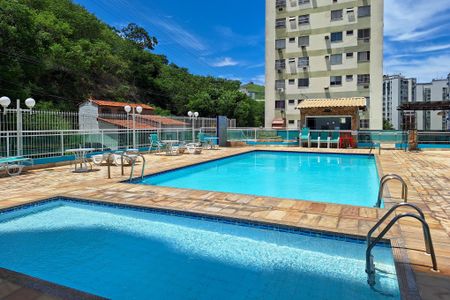 Apartamento à venda com 96m², 2 quartos e 1 vagaÁrea comum