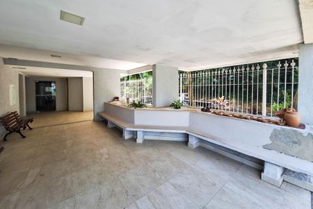Apartamento à venda com 96m², 2 quartos e 1 vagaÁrea comum