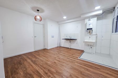 Apartamento para alugar com 38m², 1 quarto e sem vagaSala/cozinha