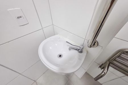 Apartamento para alugar com 38m², 1 quarto e sem vagaBanheiro social